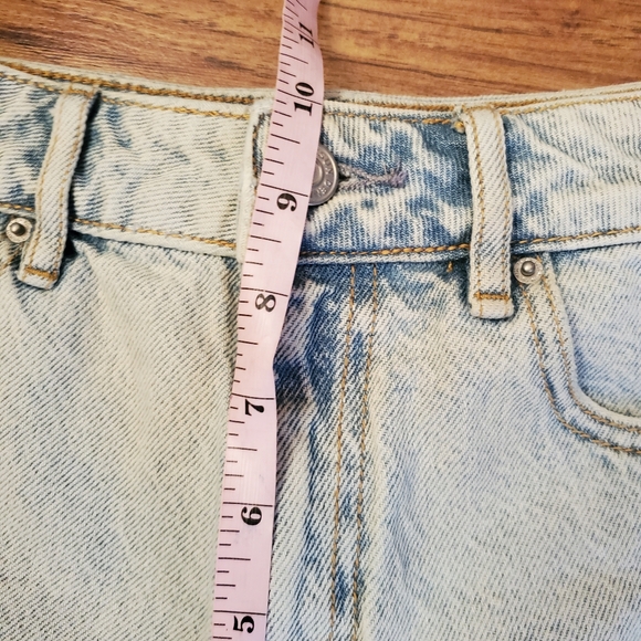 PacSun Size 25 Mom Shorts - Picture 6 of 7